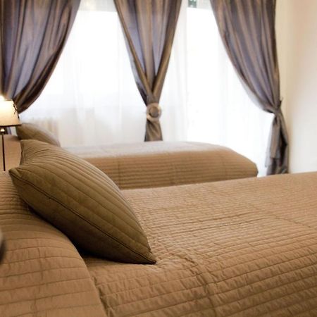Foscari House Bed and Breakfast Roma Exterior foto